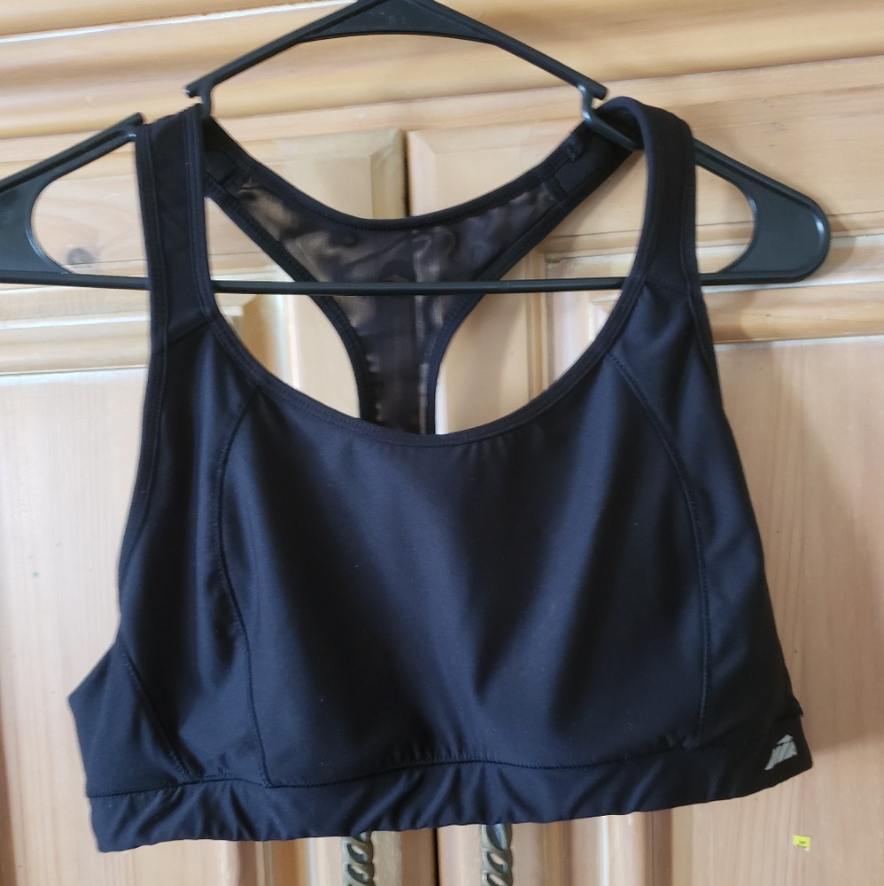 Sports  bra